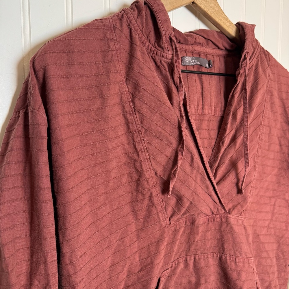 Prana Farin Hooded Pullover Organic Cotton Brick Red Women’s Size Medium - Picture 3 of 12